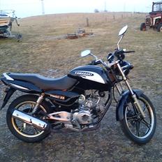 Yamasaki YM50-8b       [tidl. knallert]