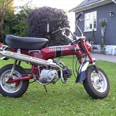 Honda Dax