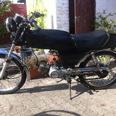 Suzuki DM 50