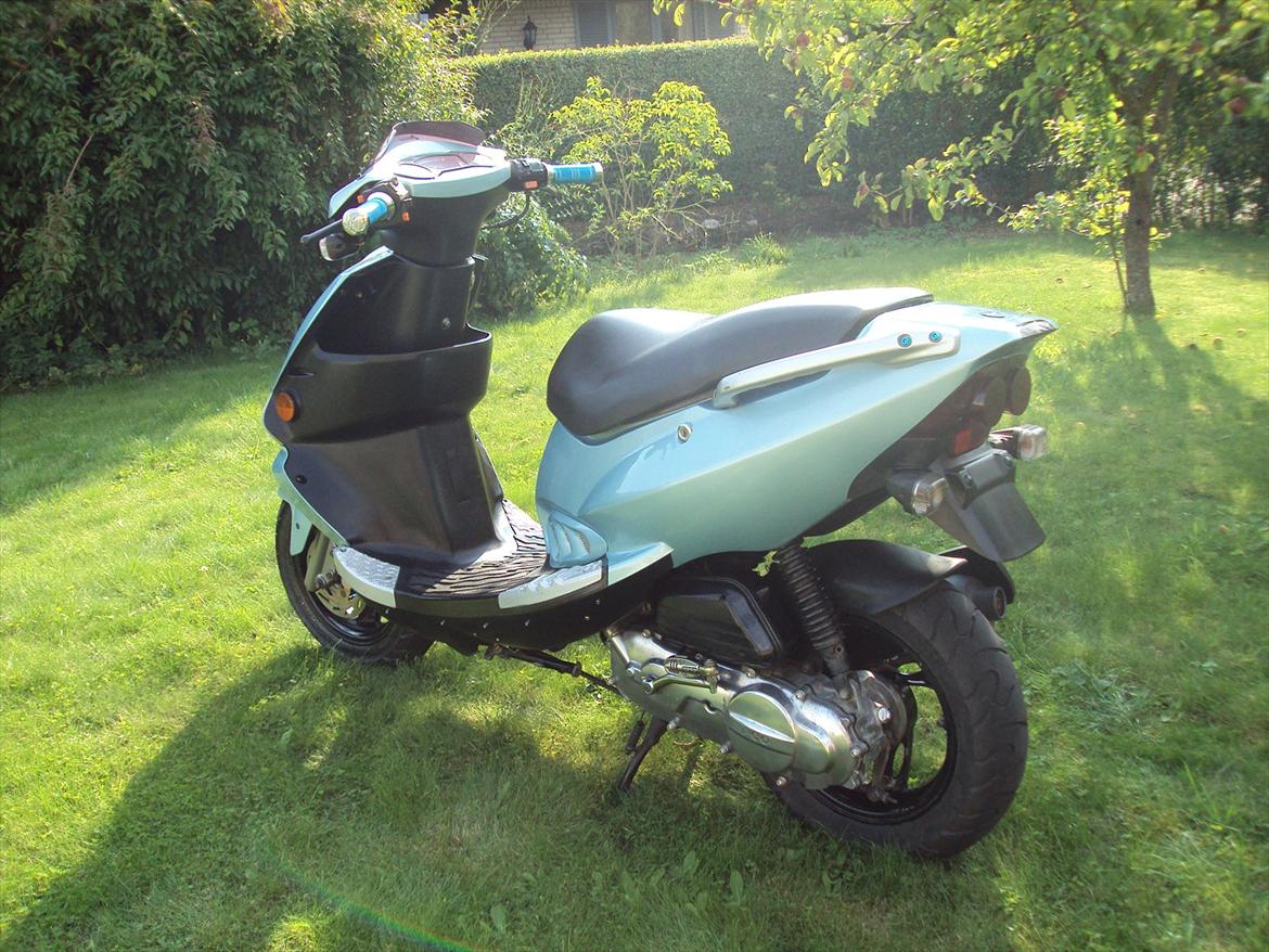 PGO Dr. Big SOLGT - Venstre side billede 6