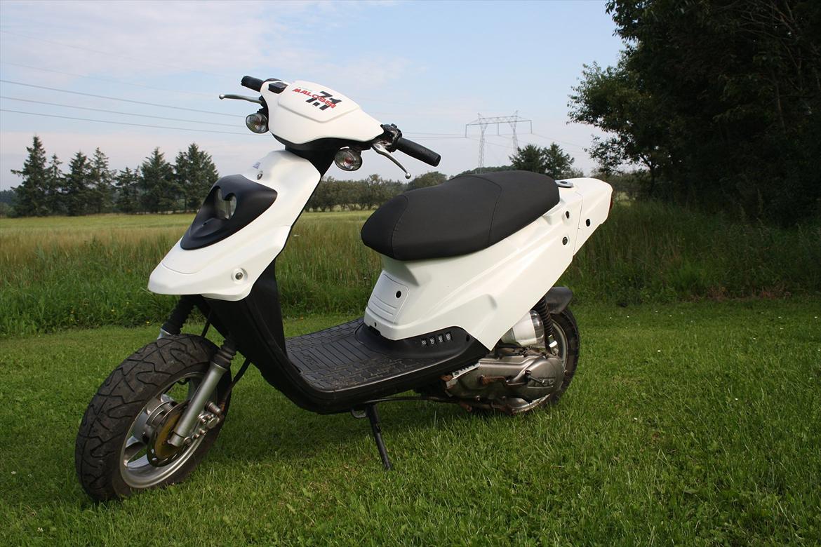 PGO hot 50 væk billede 1