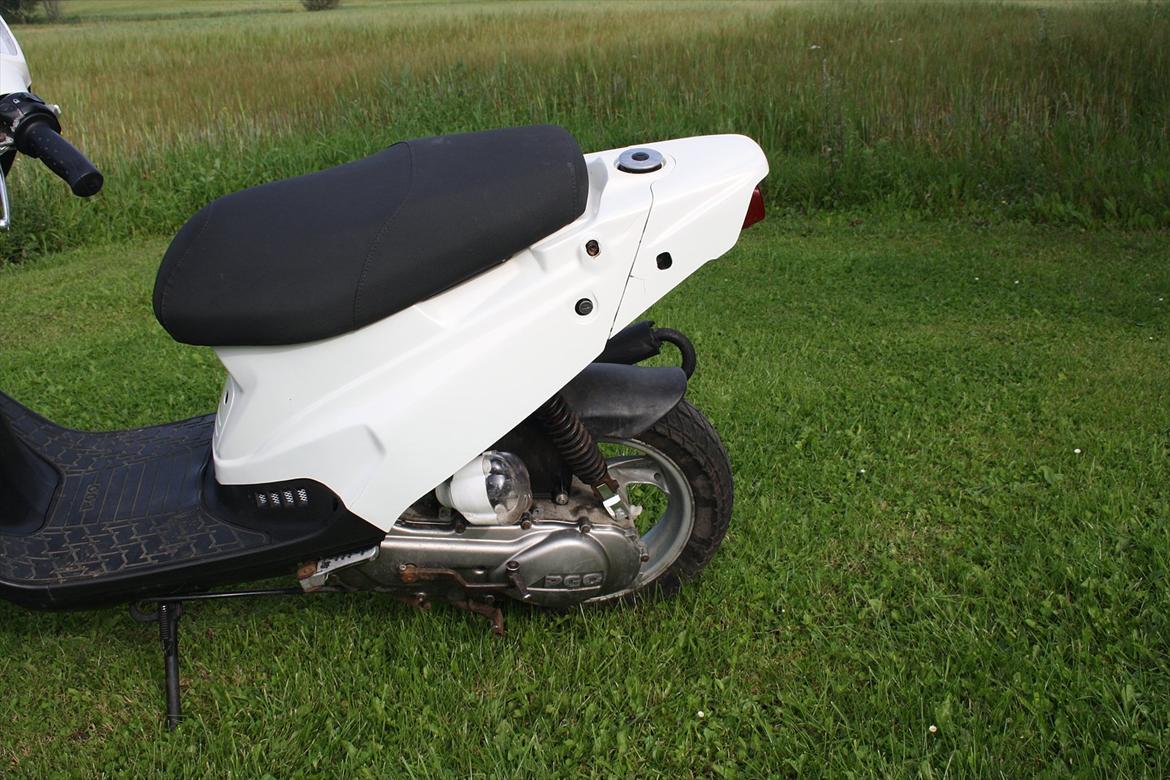 PGO hot 50 væk billede 5