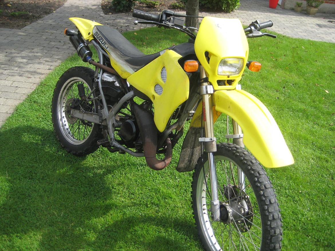 Suzuki Rmx SOLGT billede 1