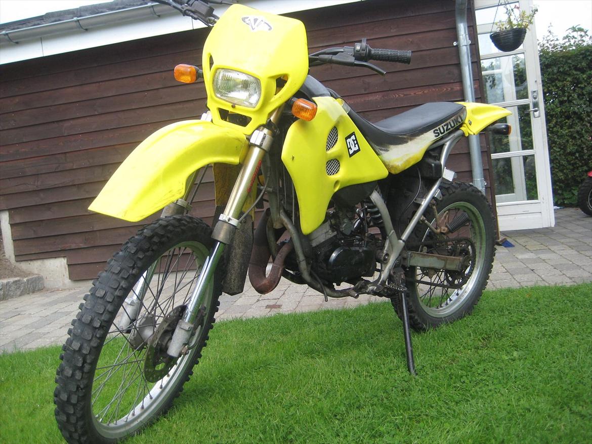 Suzuki Rmx SOLGT billede 4