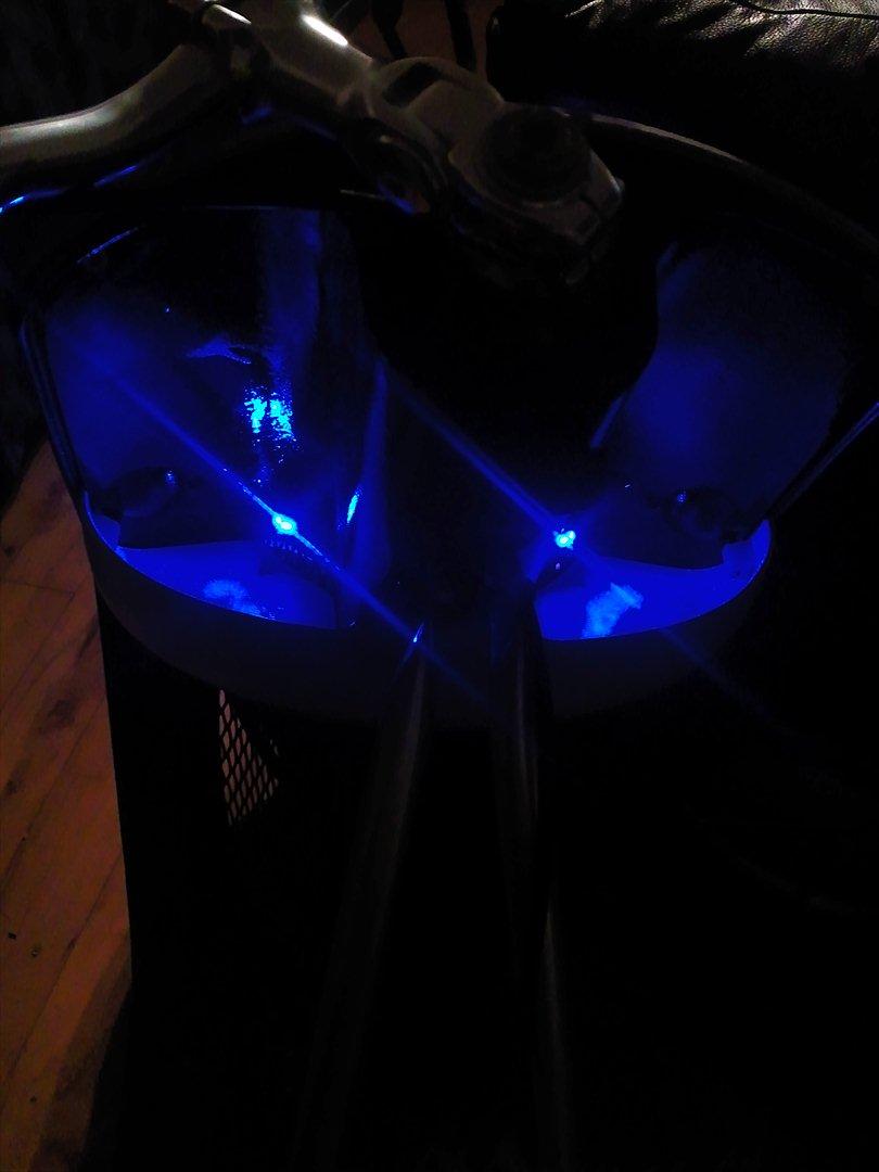 Piaggio Zip gl | Black / White - Dødningehoveder i hylden billede 17