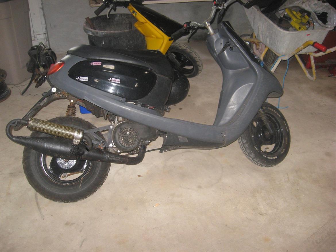 Yamaha yamaha jog space (tidl-scooter) billede 1