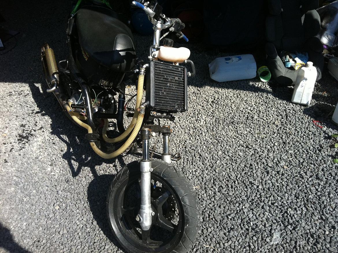 Yamaha aerox (solgt) billede 1