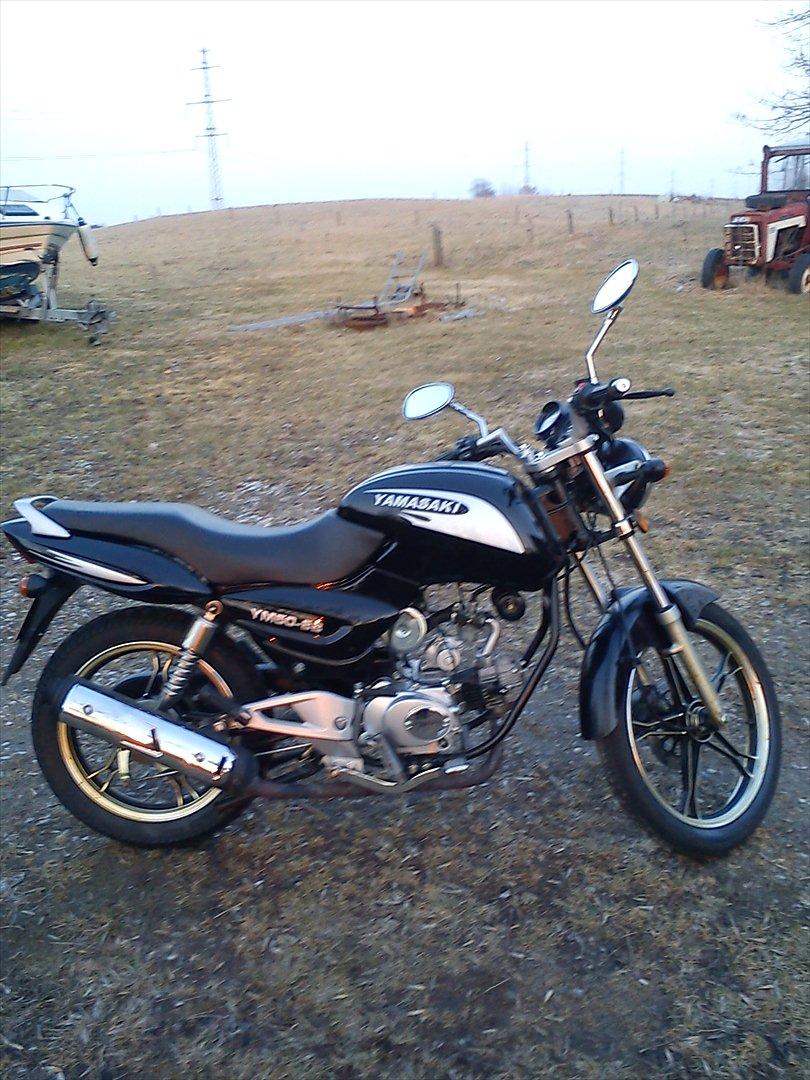 Yamasaki YM50-8b       [tidl. knallert] billede 2