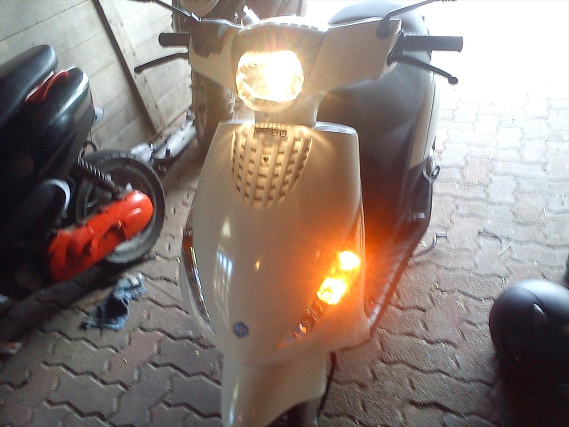 Piaggio new zip 4t billede 11