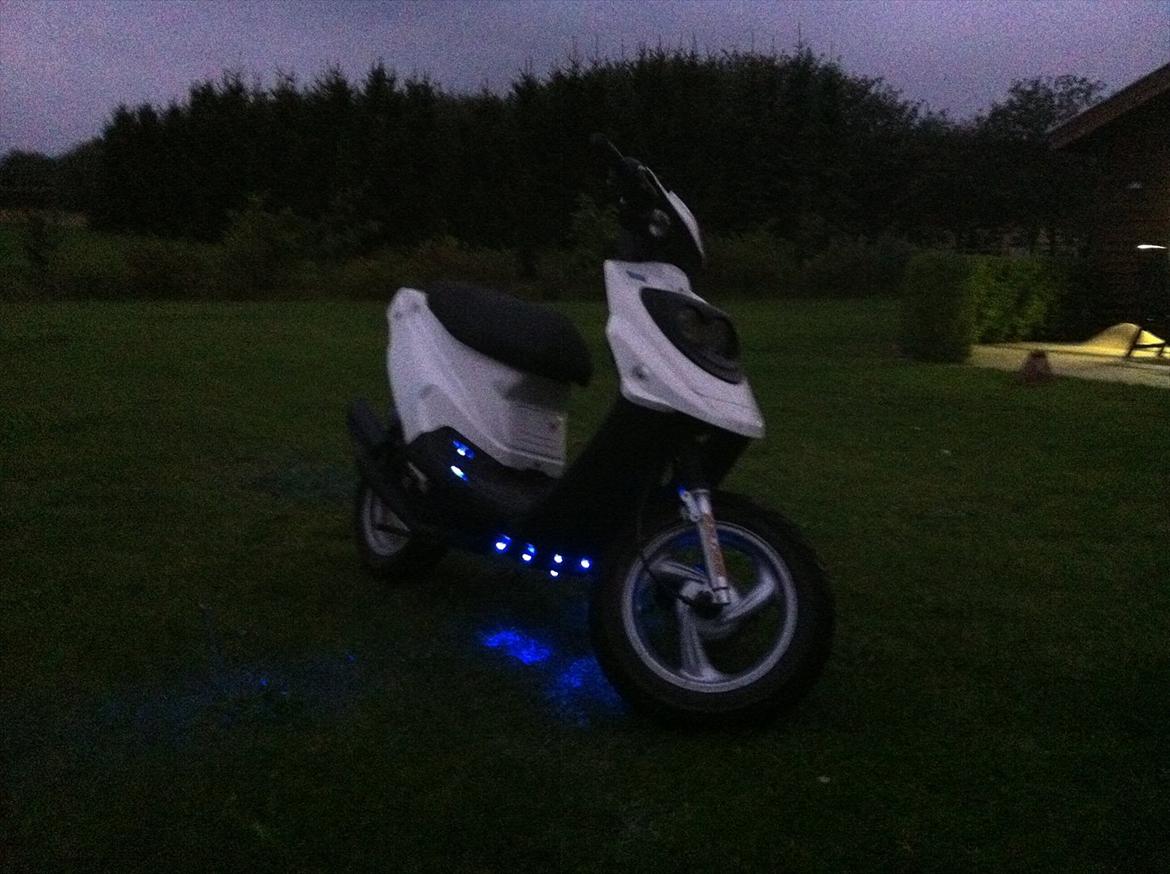 PGO hot 50 væk billede 14