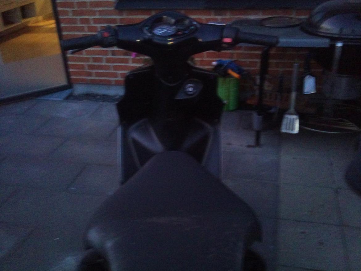 Yamaha jog r billede 8