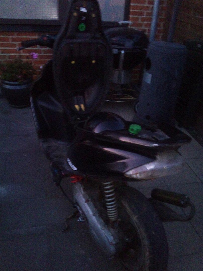 Yamaha jog r billede 11