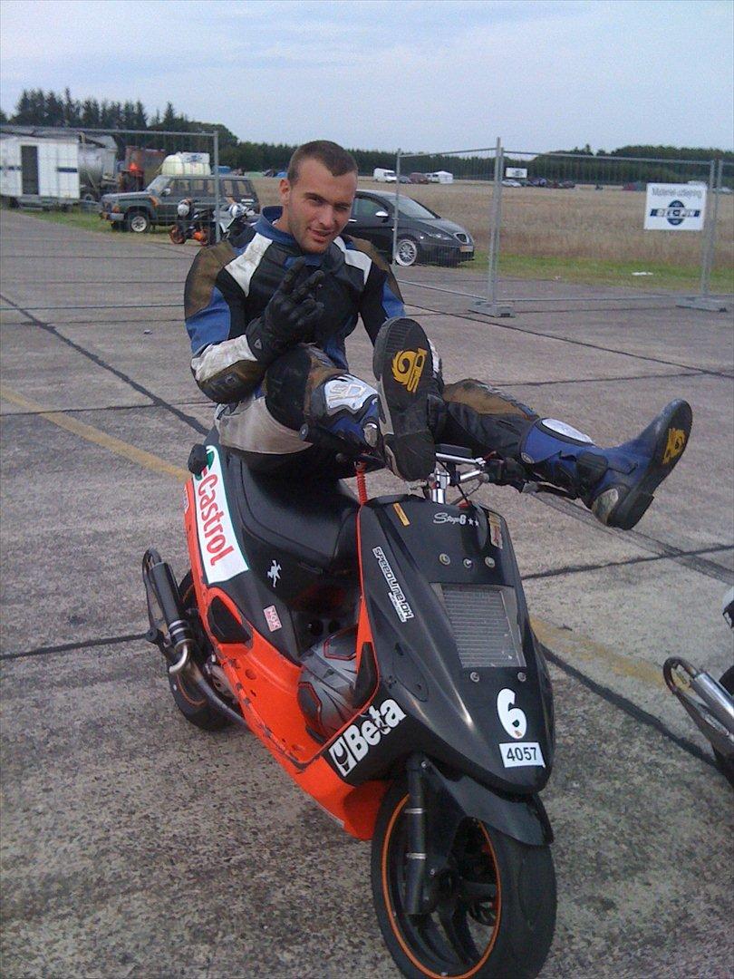 Yamaha aerox / axis hugget op se annoncer billede 8