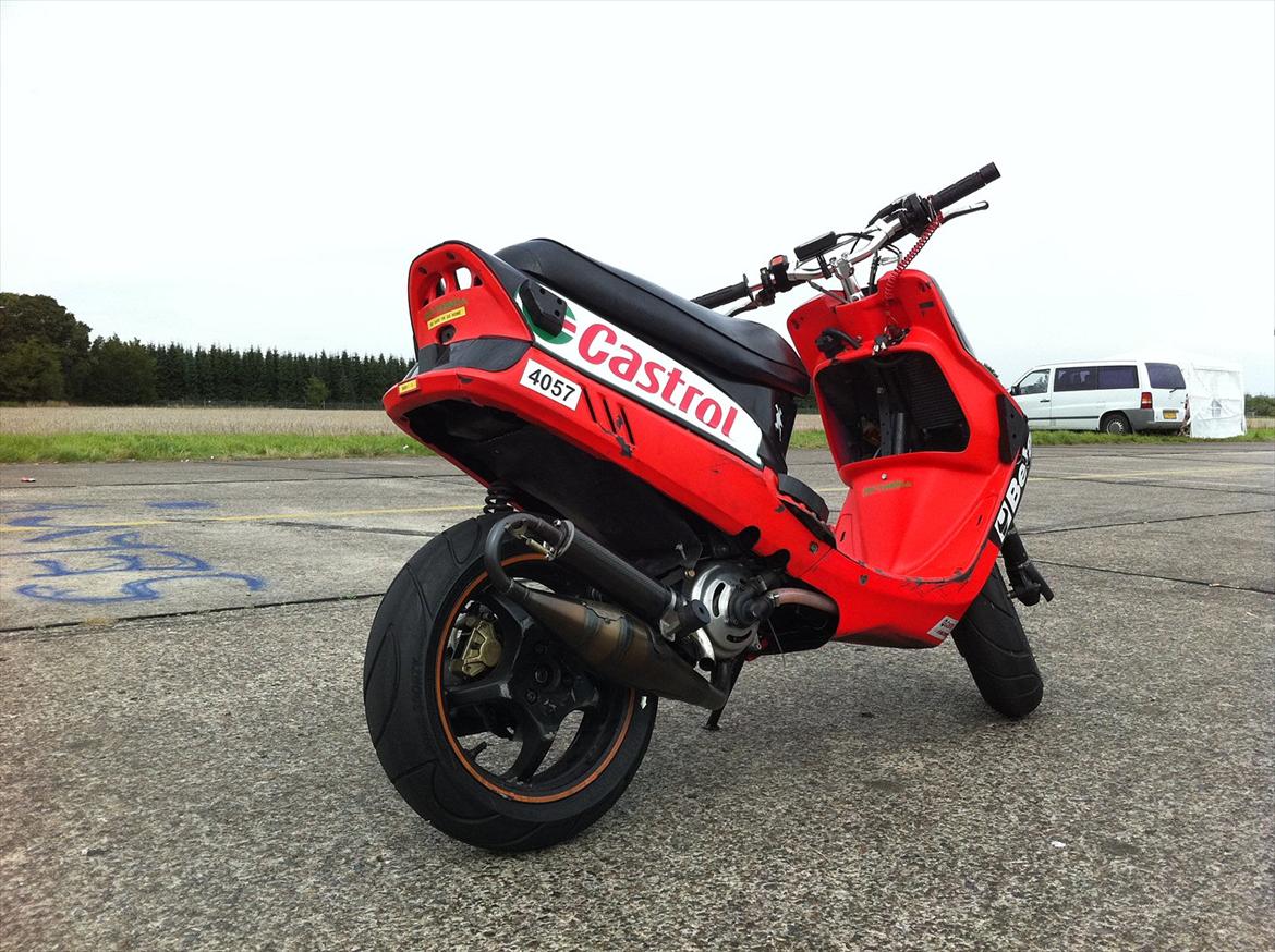 Yamaha aerox / axis hugget op se annoncer billede 10