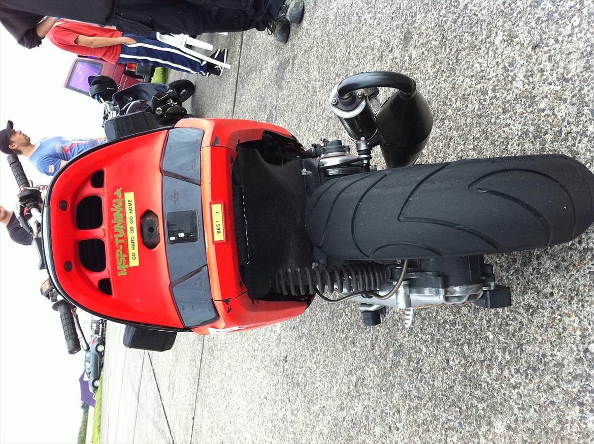 Yamaha aerox / axis hugget op se annoncer billede 15