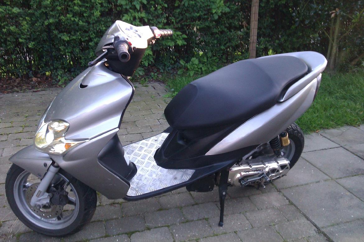 Yamaha Jog R billede 2