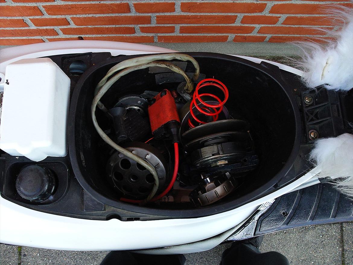 Piaggio Zip gl | Black / White billede 15