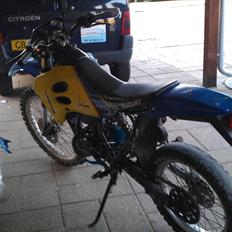 Suzuki Rmx