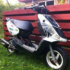 Aprilia Sonic LC TS 7T (splited i Dele)