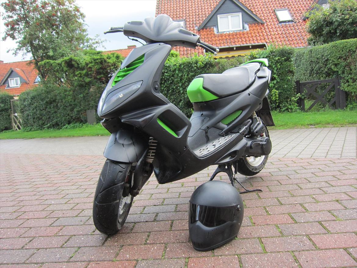 Peugeot speedfight 2  R-cup ac **TIL SALG** billede 1