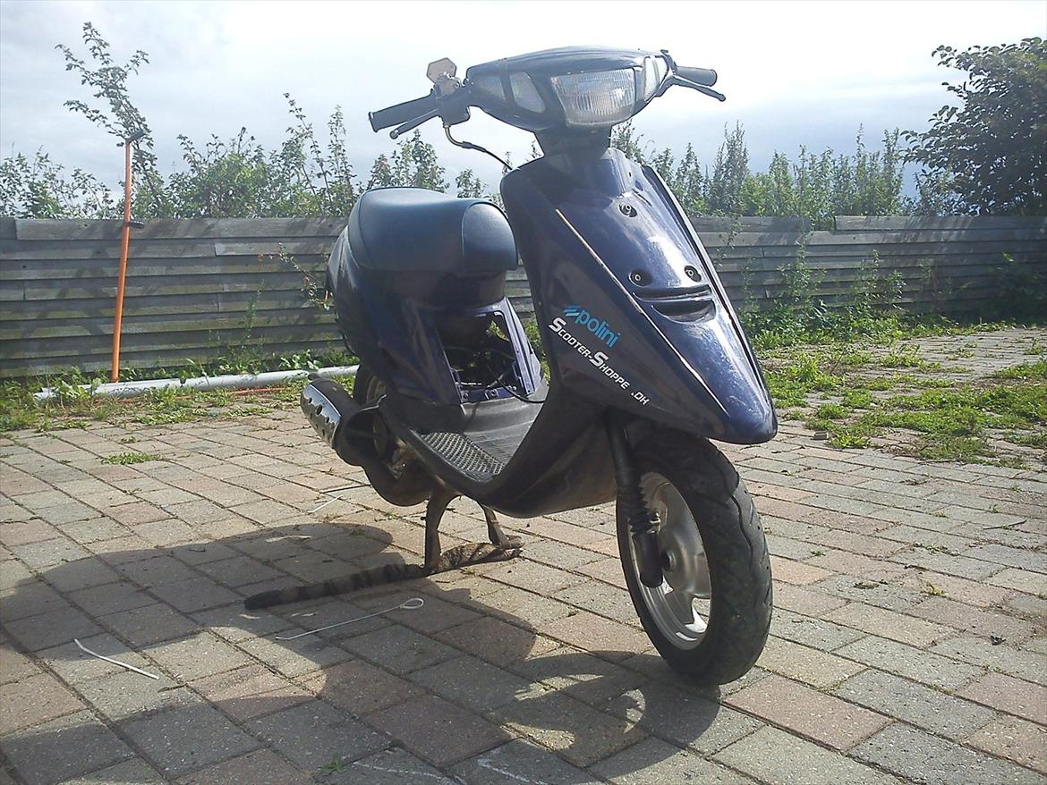 Yamaha jog as solgt billede 2