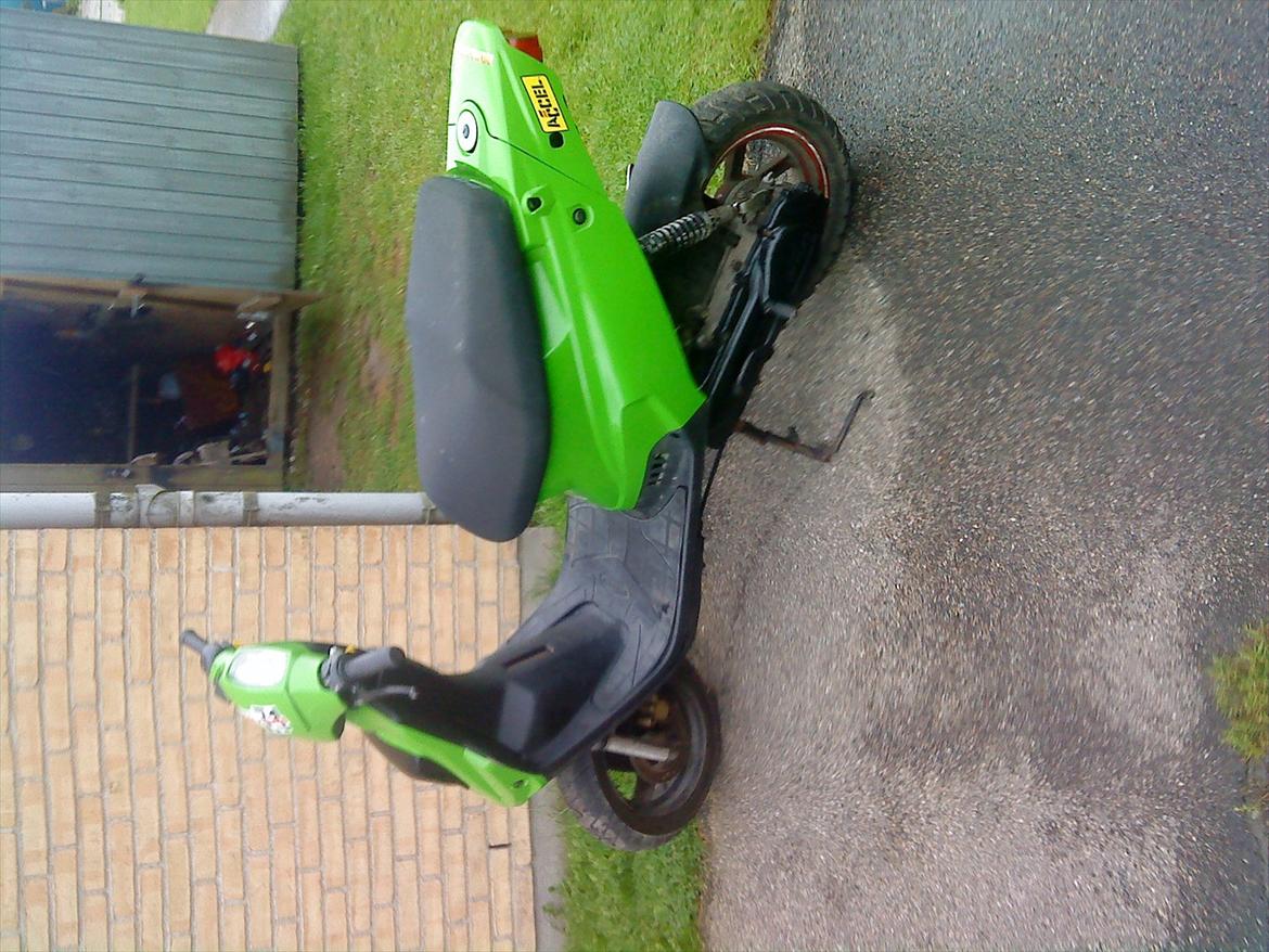 PGO hot 50  (Tidl scooter) billede 17