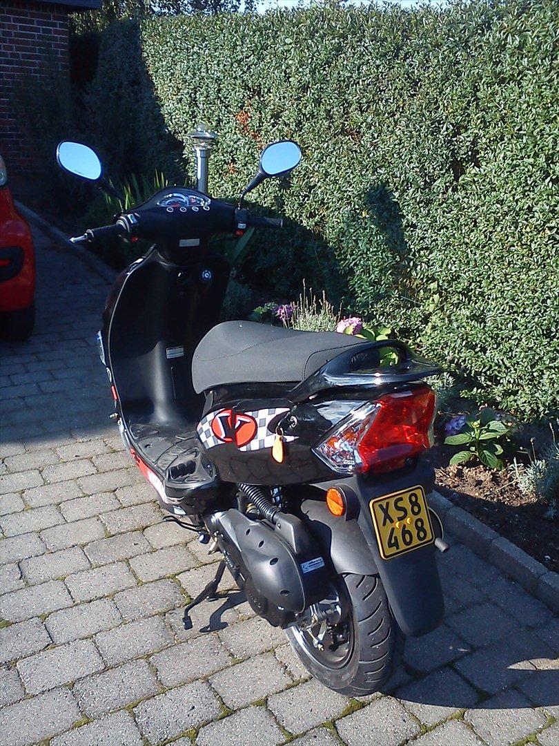 Kymco Vitality 50 2t Sportstream TOTALSKADET billede 3