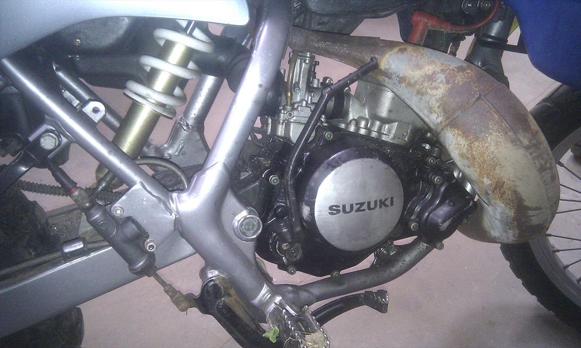 Suzuki RMX billede 2
