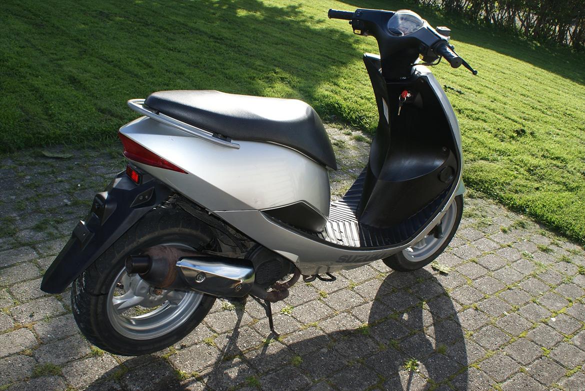 Suzuki estilete billede 5