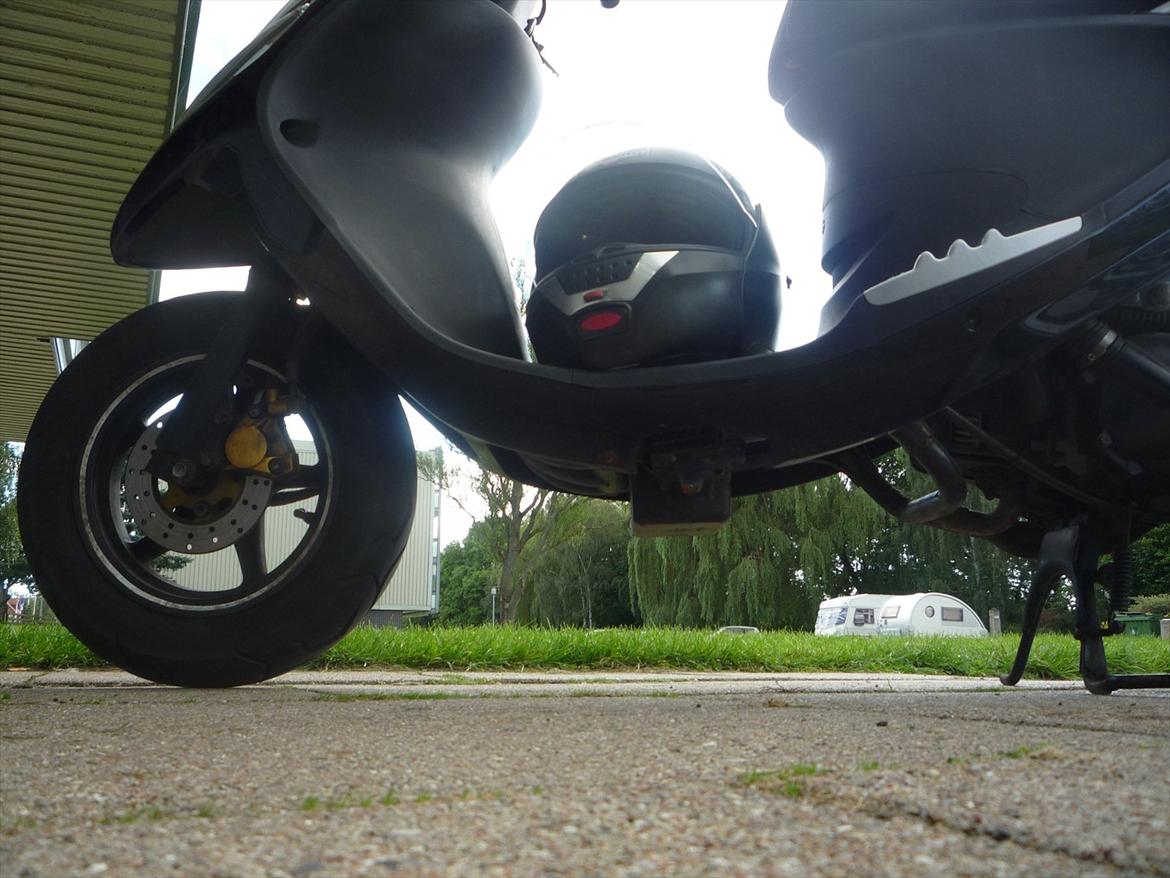 PGO Black Magic billede 6