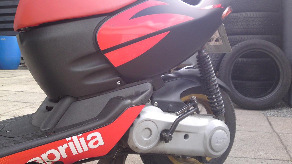 Aprilia Sonic GP Replica billede 4