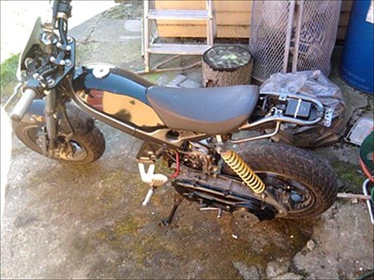 Suzuki Street solgt billede 7