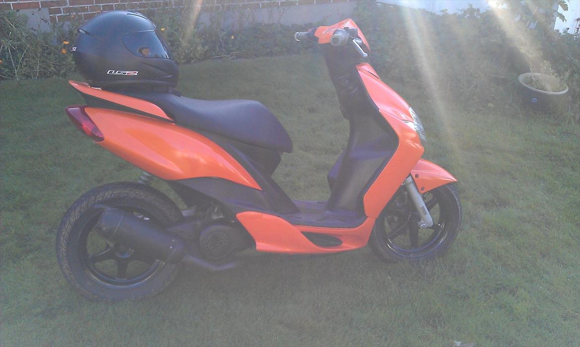 Yamaha Jog R // Standard billede 7