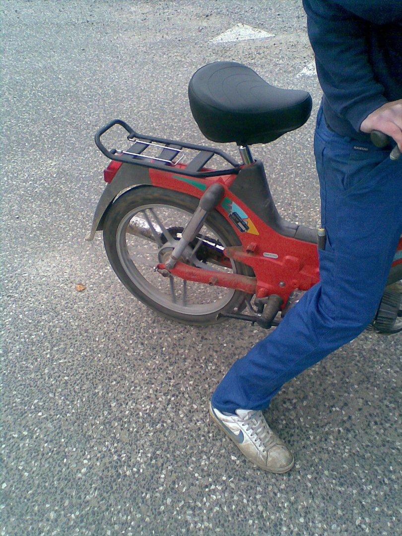 Puch maxi p1 - trækker en brænder har video billede 2