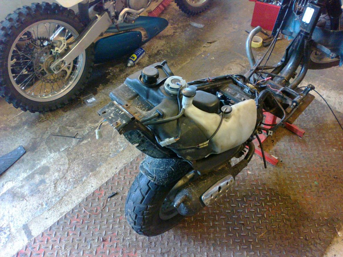 Aprilia rally ac billede 12