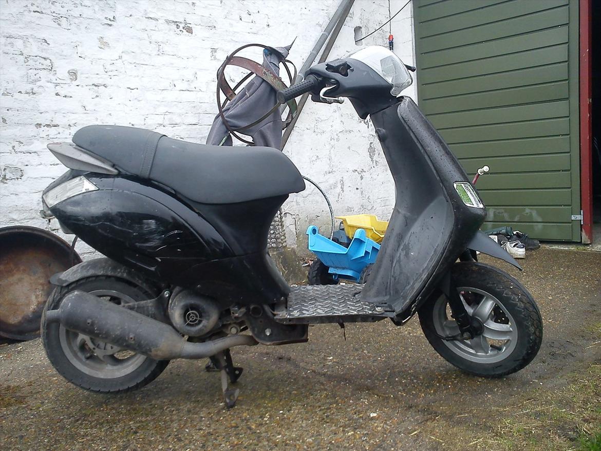 Piaggio ( TIL SALG )New Zip billede 2