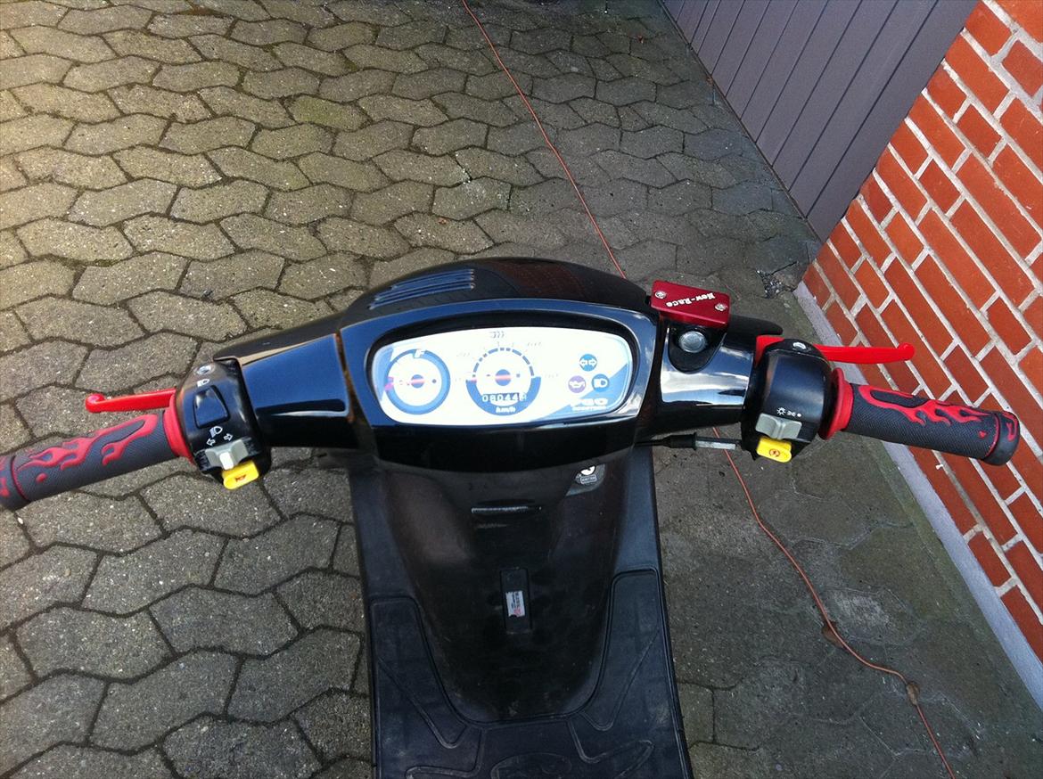 PGO Hot 50 "Stjålet" billede 8