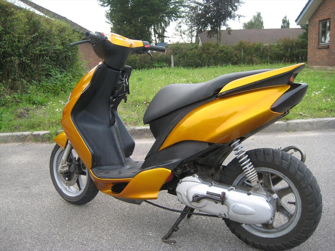 Yamaha Jog R billede 1