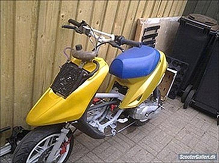 Yamaha jog ts  billede 5