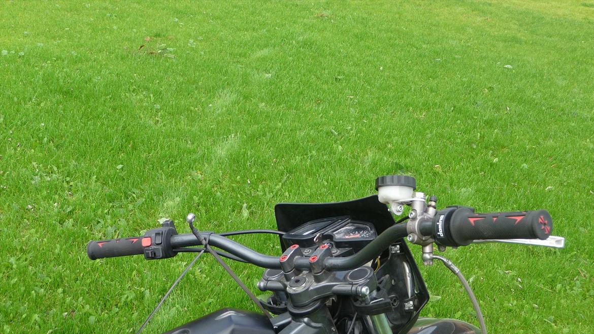 Derbi Senda SM Extreme LC DD (2) - bremserne er ikke sat til på billedet:) billede 12