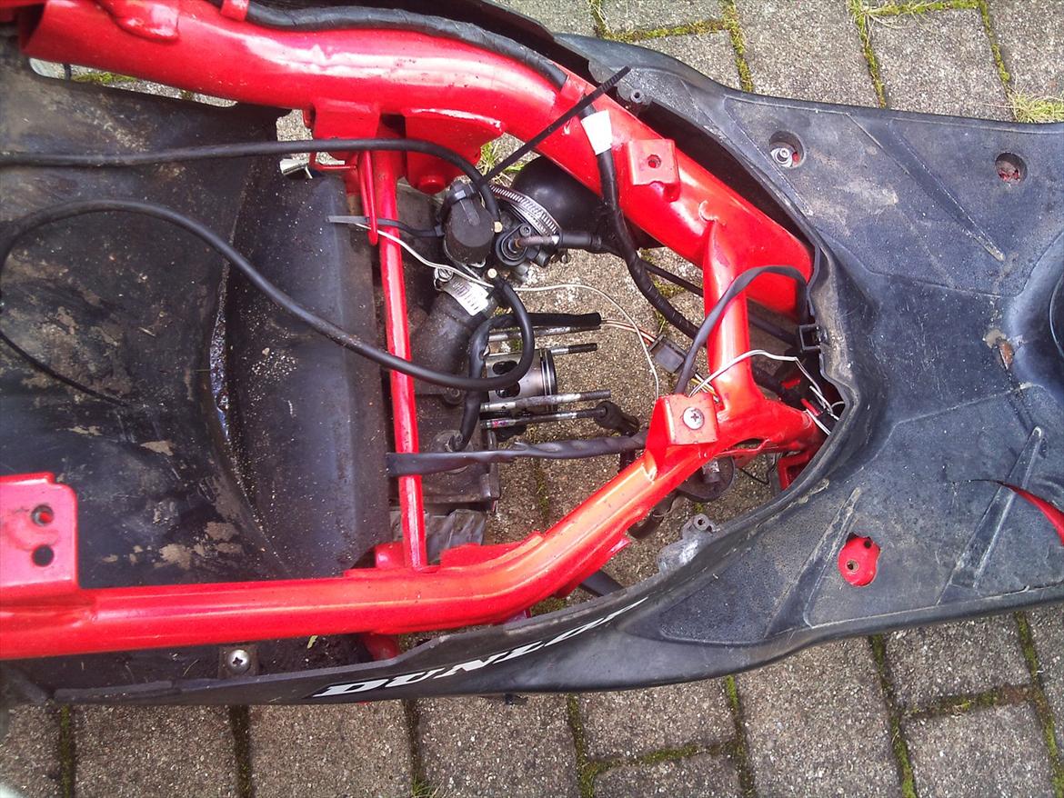 Yamaha jog r billede 18