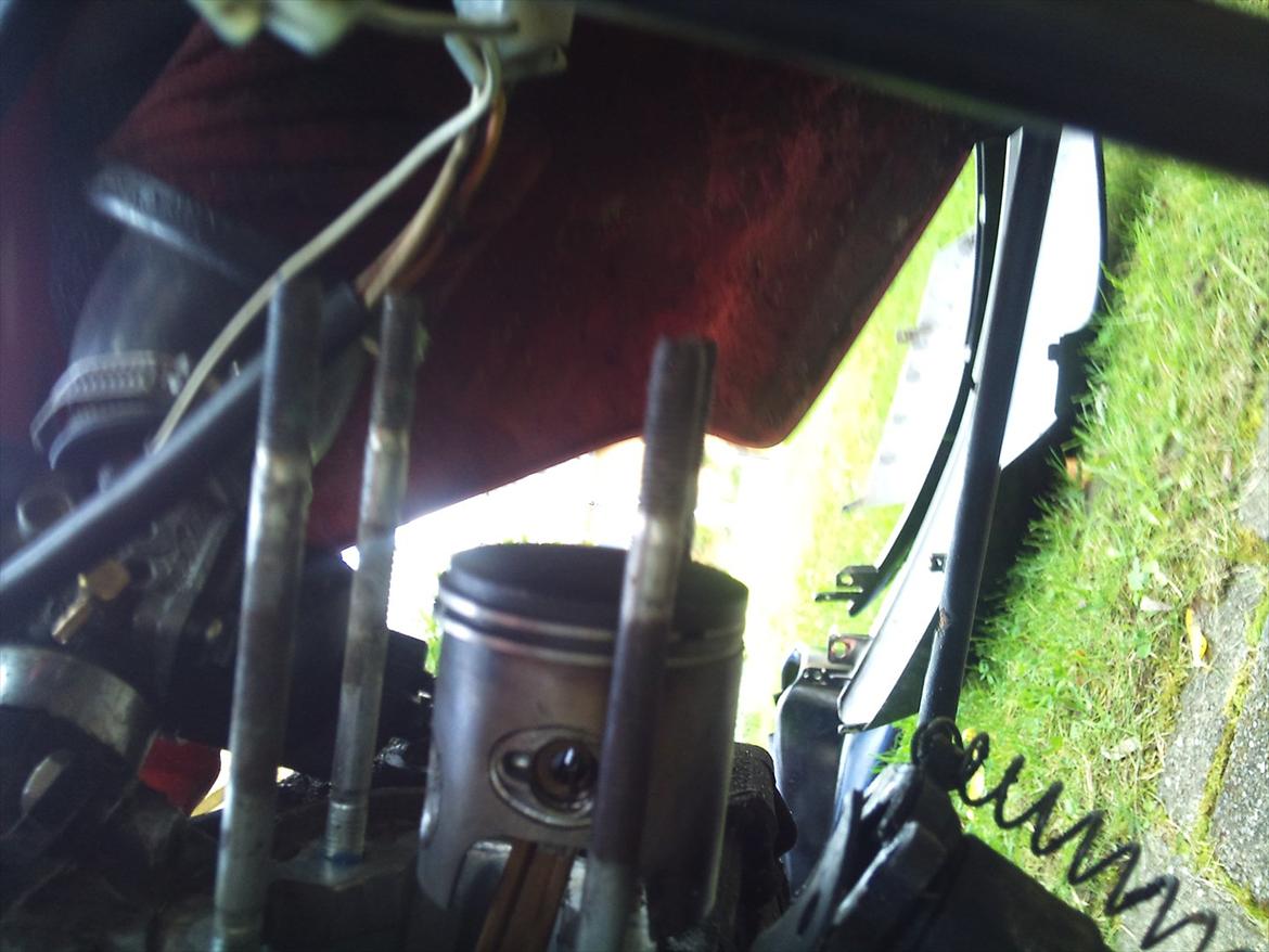 Yamaha jog r - det gamle stempel billede 19