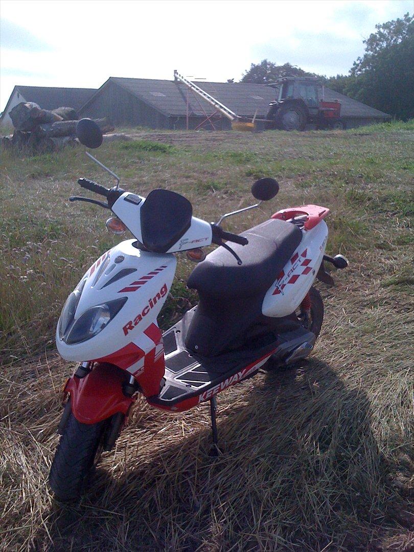 Keeway f-act billede 1
