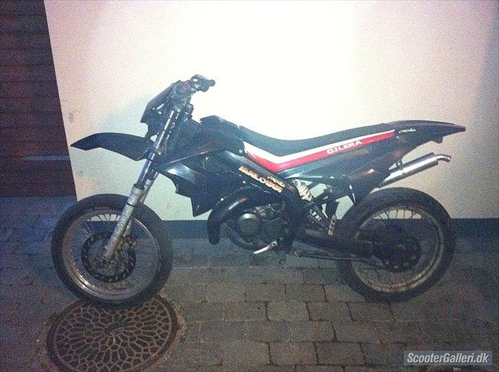 Gilera SMT - Solgt - BILLEDER ER LÅNT AF GAMLE EJER! billede 1