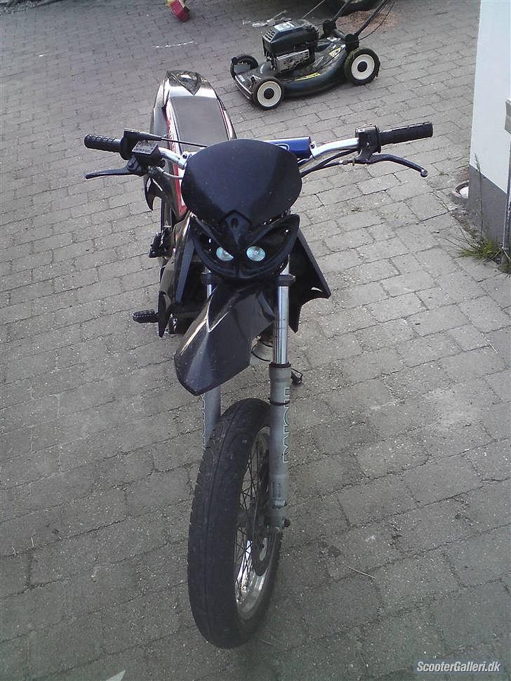 Gilera SMT - Solgt - BILLEDER ER LÅNT AF GAMLE EJER! billede 4