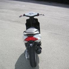 Yamaha Jog r R-Setup