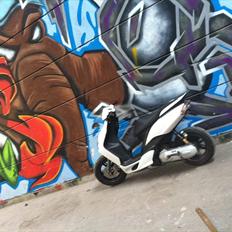 Yamaha jog R <Tidliger scotter>