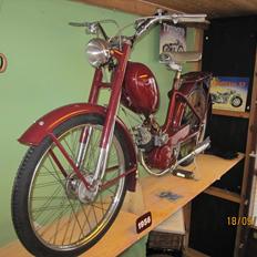 Veteraner Diesella Juno