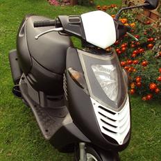 Aprilia Sonic AC