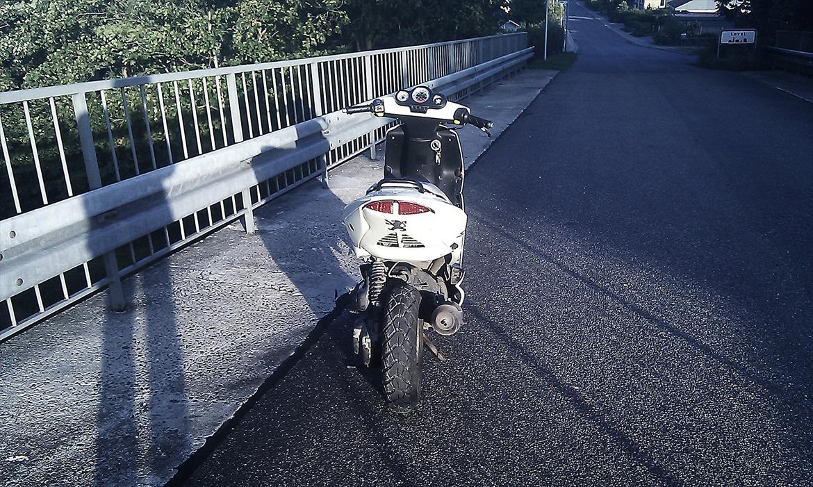 Peugeot speedfight 2 ac (byttet) billede 3